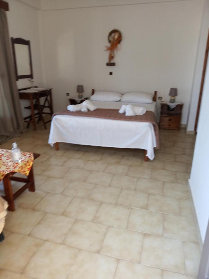 Buganvilla Sea View Apts Agia Pelagia  Exterior photo